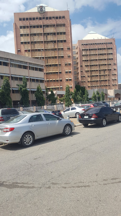 Emefiele Estate estate near Summit Estate - 1.7km away