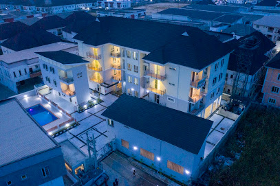 van daniel estate lekki